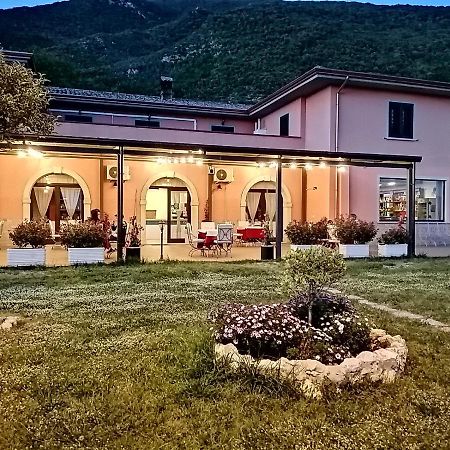 Salisu Country House Mignano Monte Lungo Eksteriør bilde