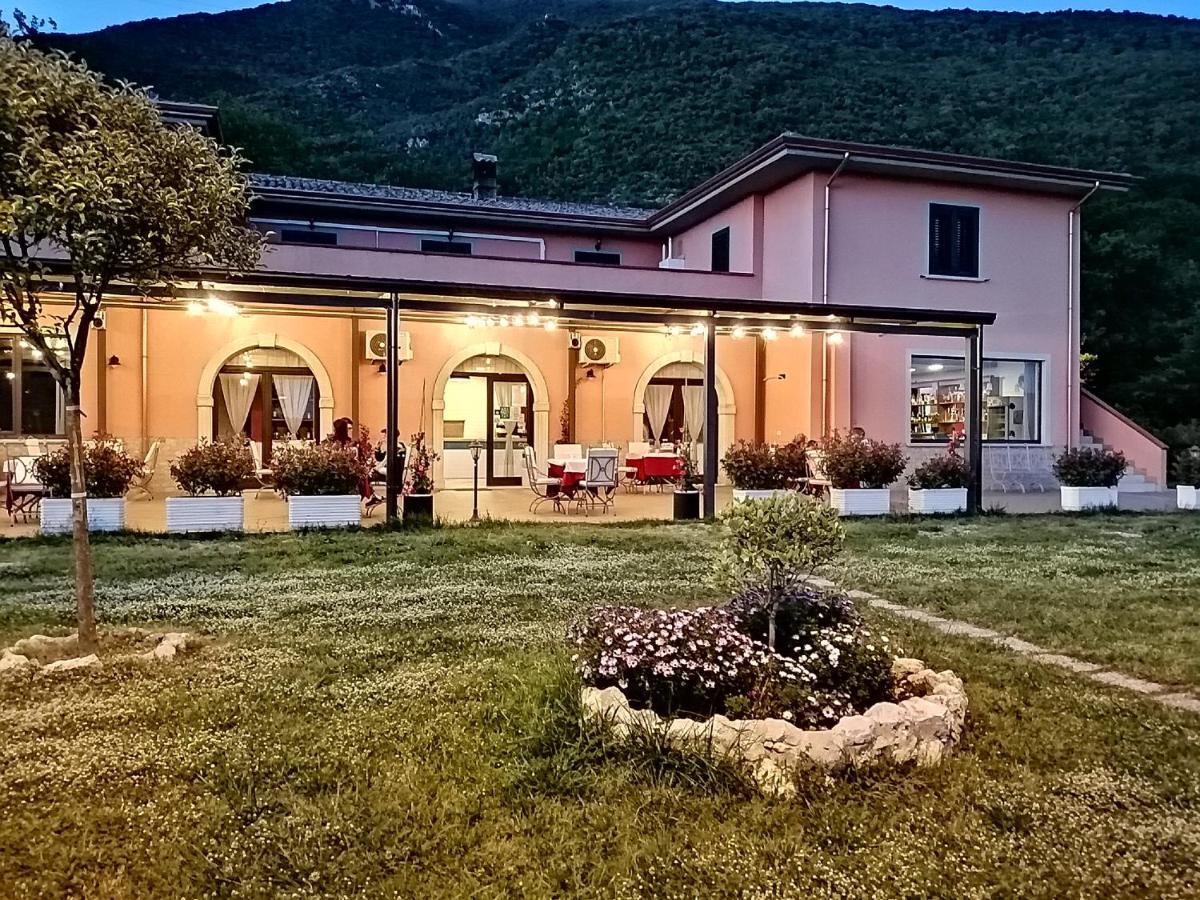 Salisu Country House Mignano Monte Lungo Eksteriør bilde